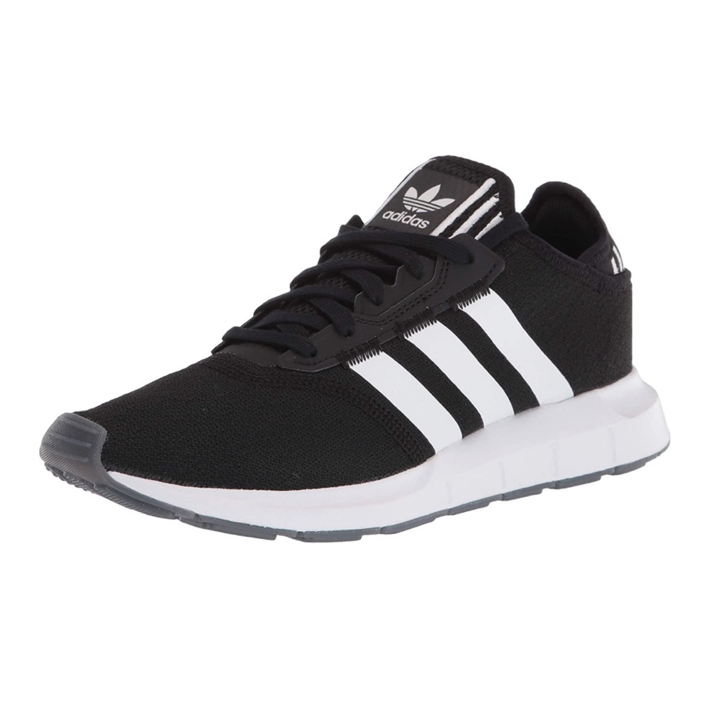 NWT Adidas Womens Swift Run X Black & White US Size 8.5 UK 7
